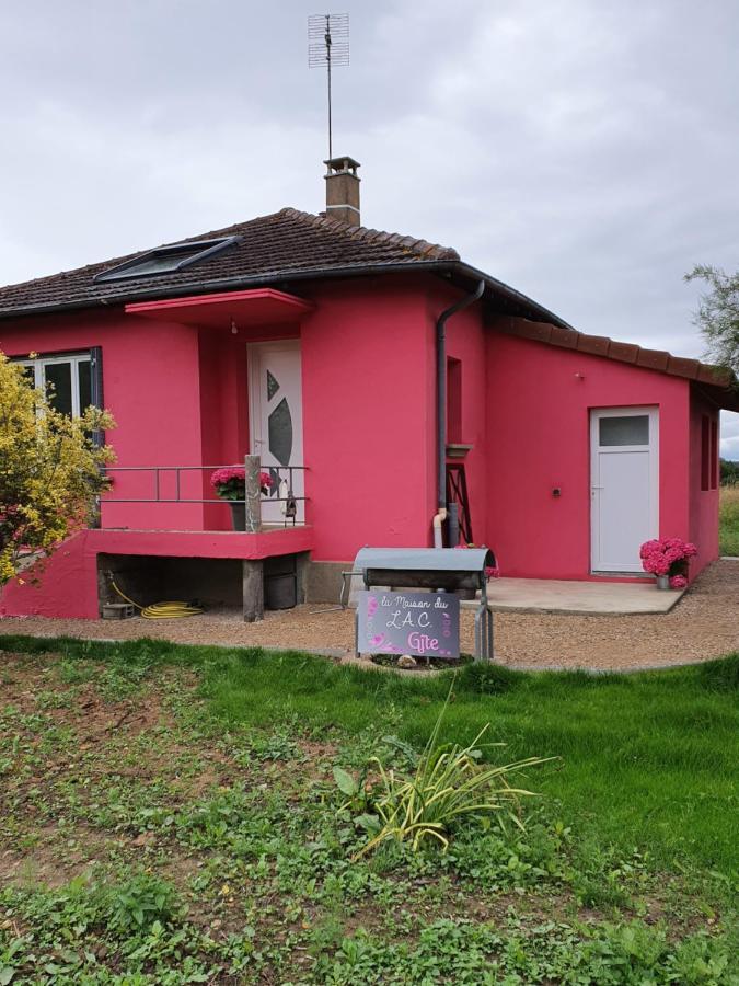 Gite De La Maison Du L.A.C Simard Eksteriør billede
