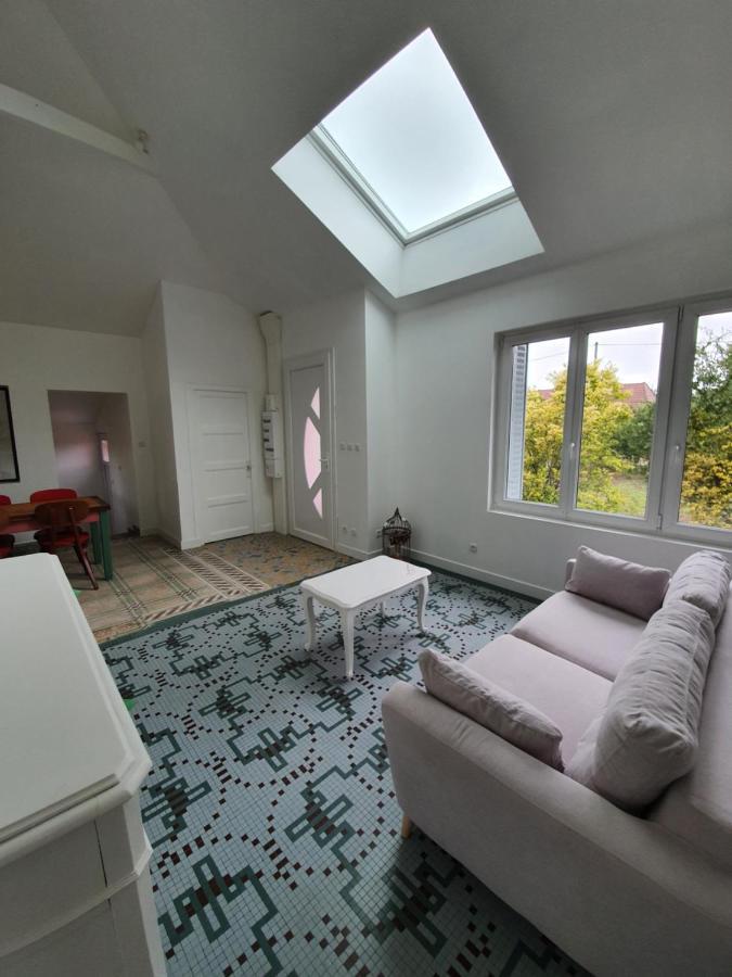 Gite De La Maison Du L.A.C Simard Eksteriør billede